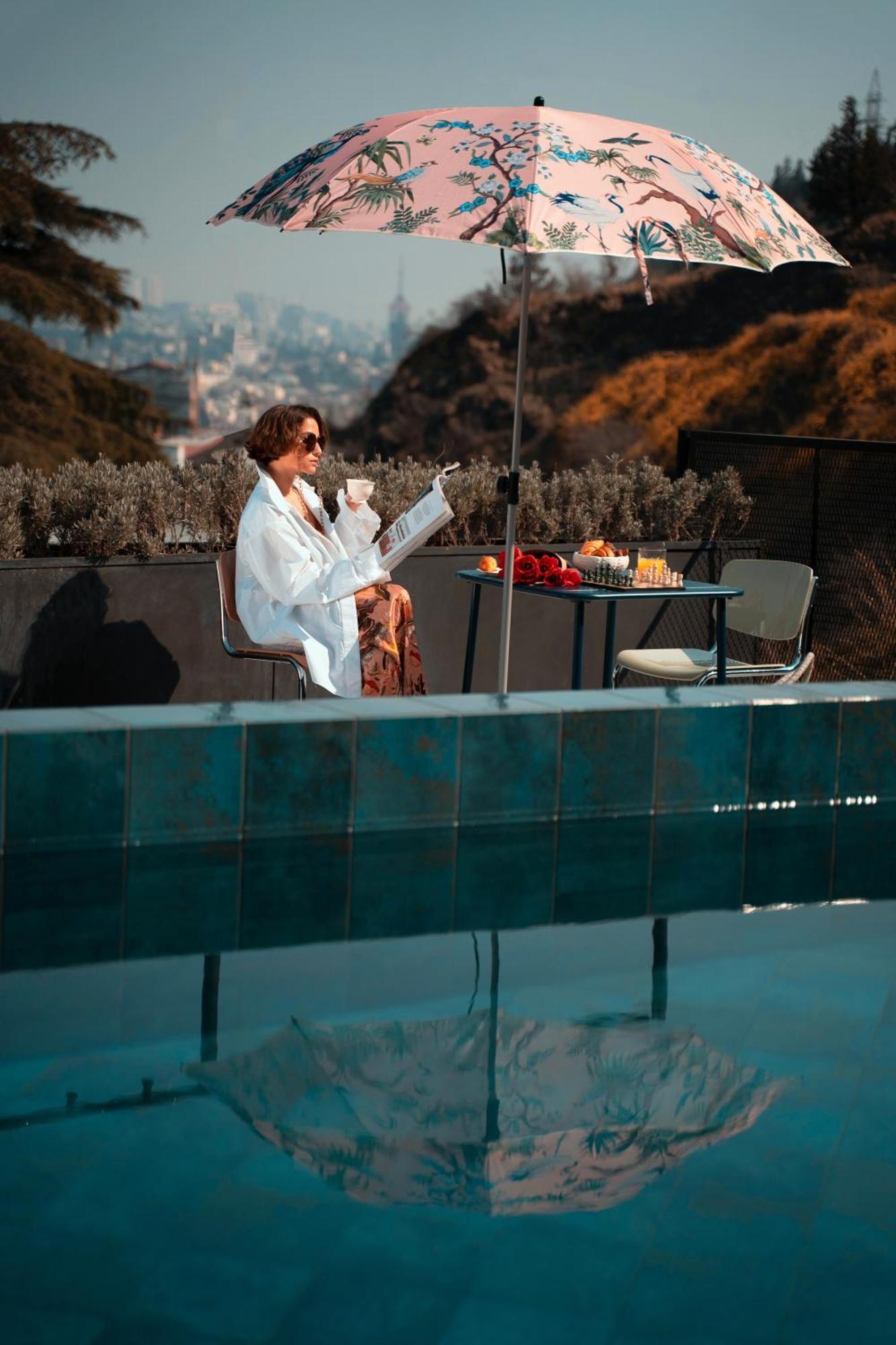Margot Sololaki Hotel Tbilisi ภายนอก รูปภาพ