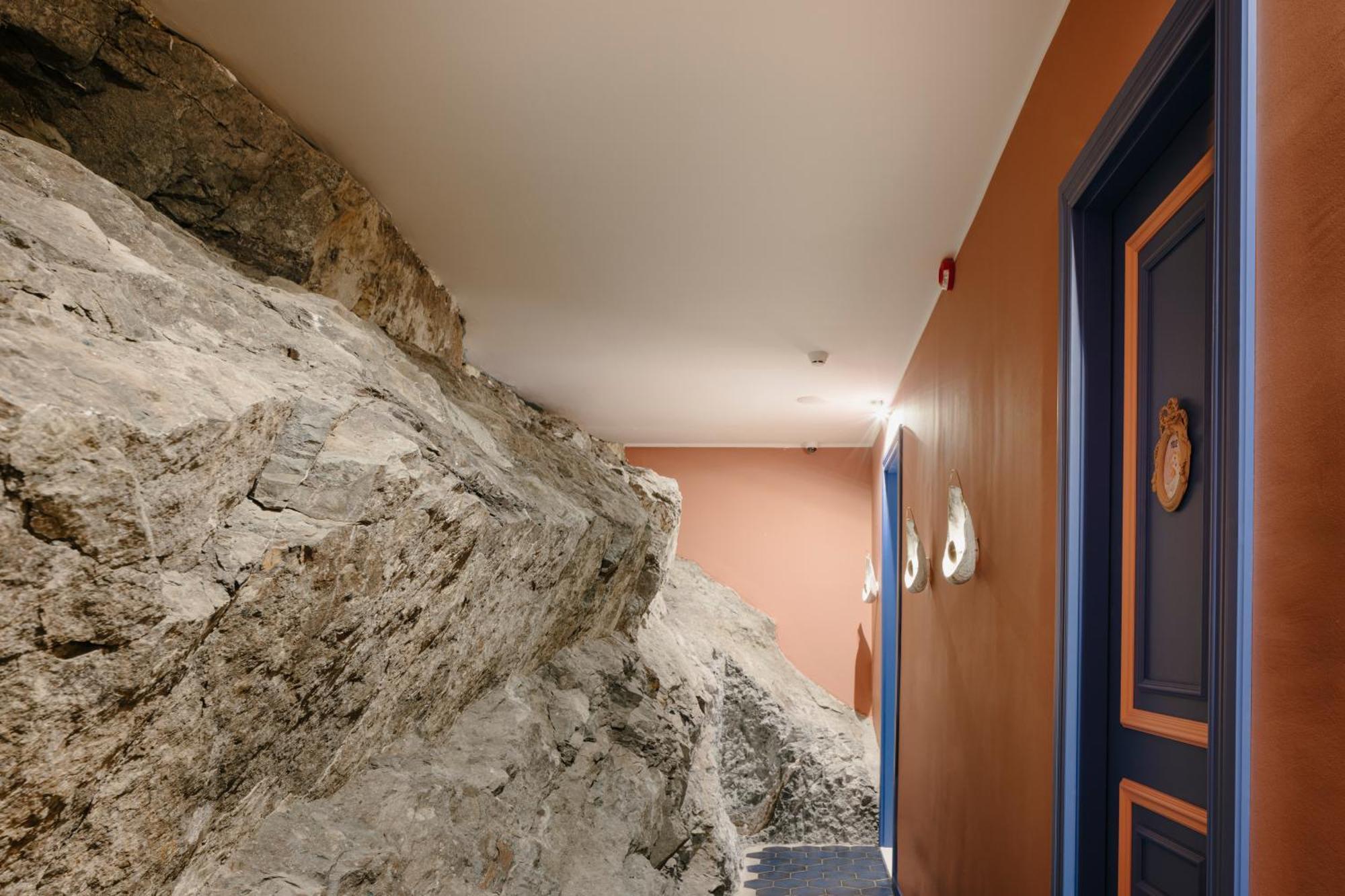 Margot Sololaki Hotel Tbilisi ภายนอก รูปภาพ