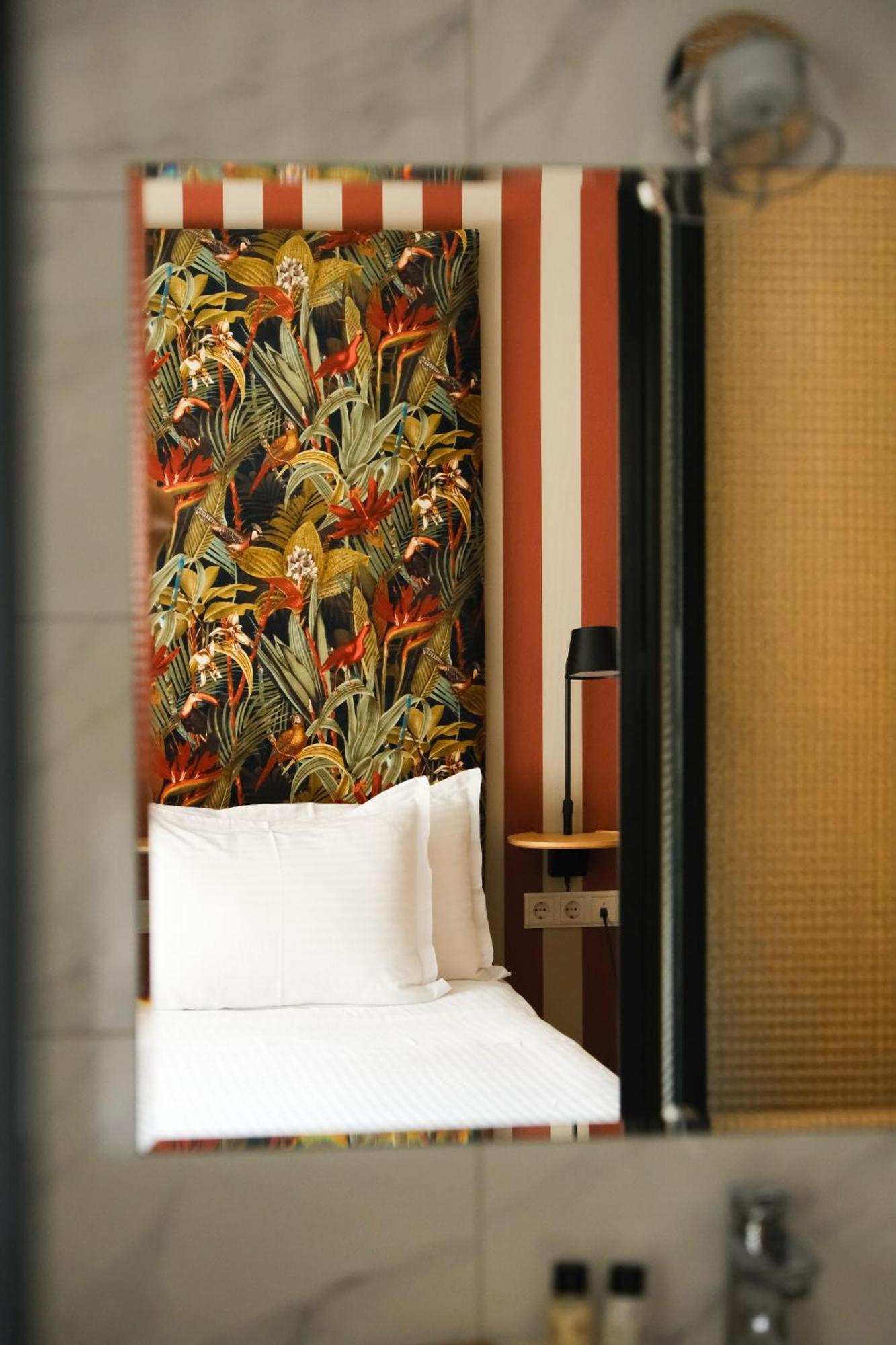 Margot Sololaki Hotel Tbilisi ภายนอก รูปภาพ